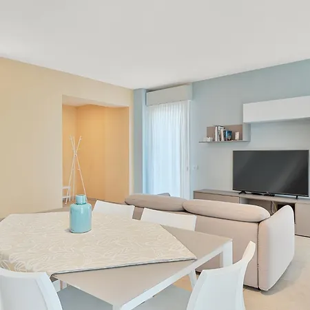 Levante Di Pregio, Terrazza E Vista Panoramica Sul Mare E La Citta *