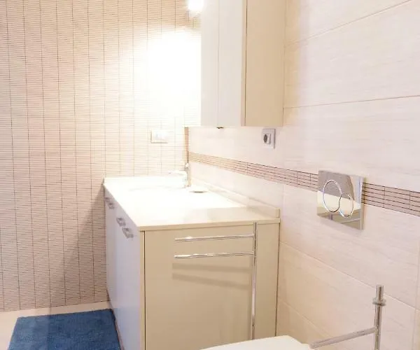 Levante Di Pregio, Terrazza E Vista Panoramica Sul Mare E La Citta *